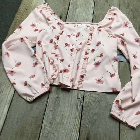 ✨AMUSE SOCIETY✨ // ROSALINA TOP - Picture 4 of 7